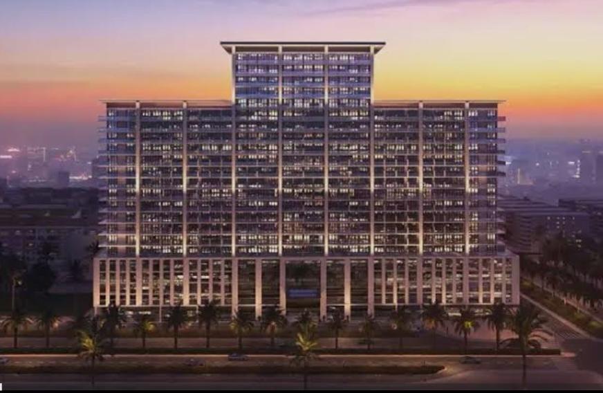 Spacious Luxury Royal Suite | Private Pool | Handover Soon | High ROI | 0% Commission