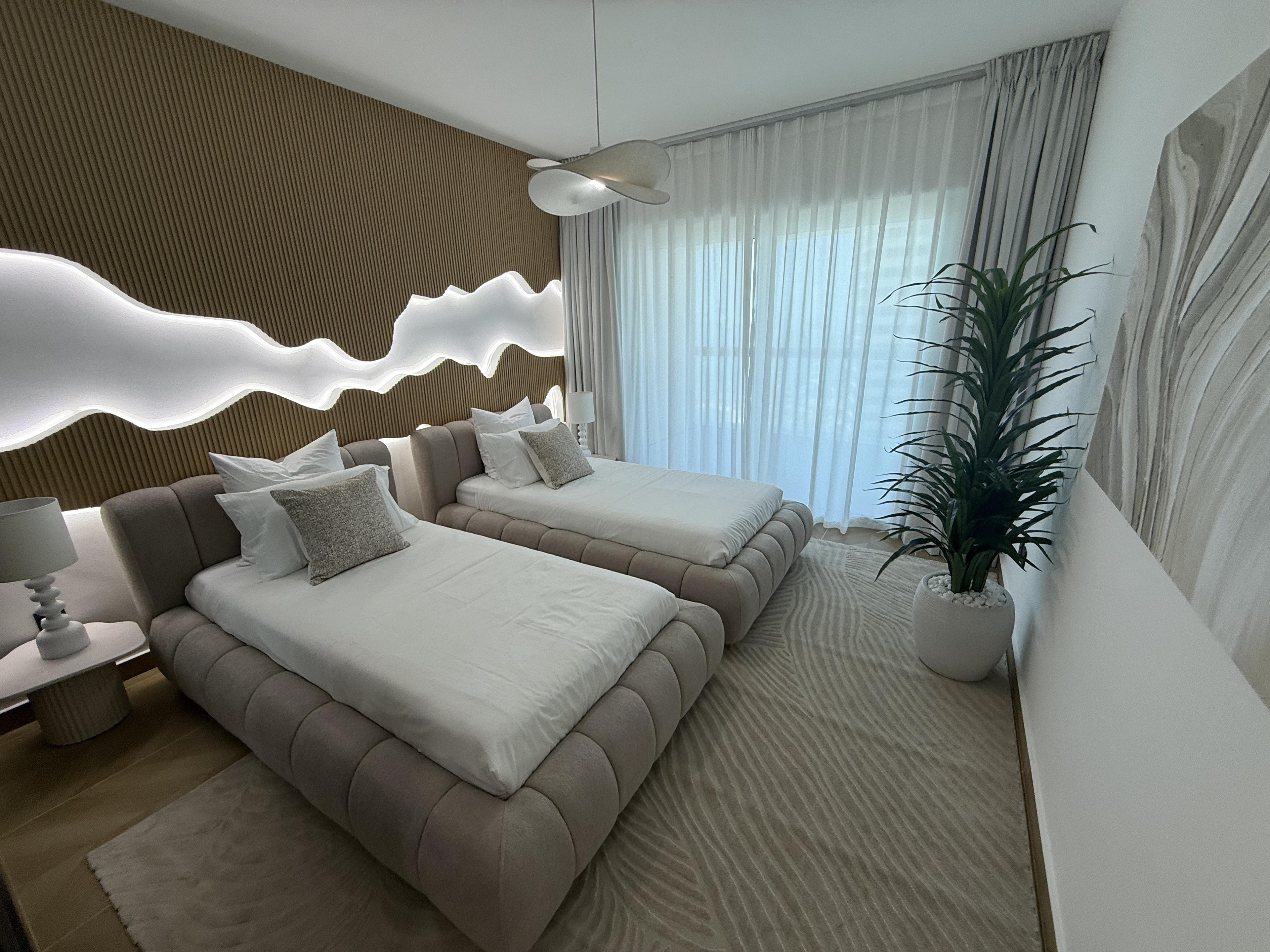 4BR Penthouse + Maid for Sale in Elite Residence Dubai Marina | Sea & Palm View